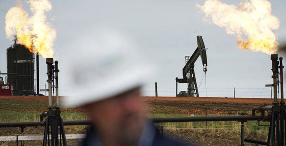 Главы крупных нефтяных компаний выступили против скорейшего отказа от ископаемого топлива
