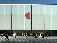 Apple впервые закроет розничный магазин в Китае