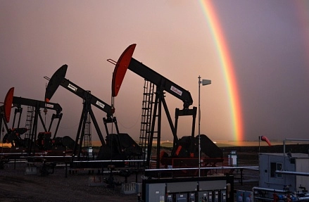 Нефть получила стимулы роста