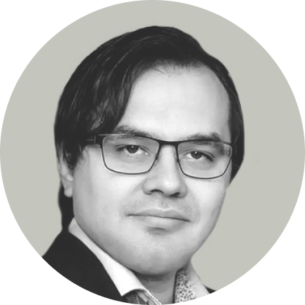 Дмитрий Новиков