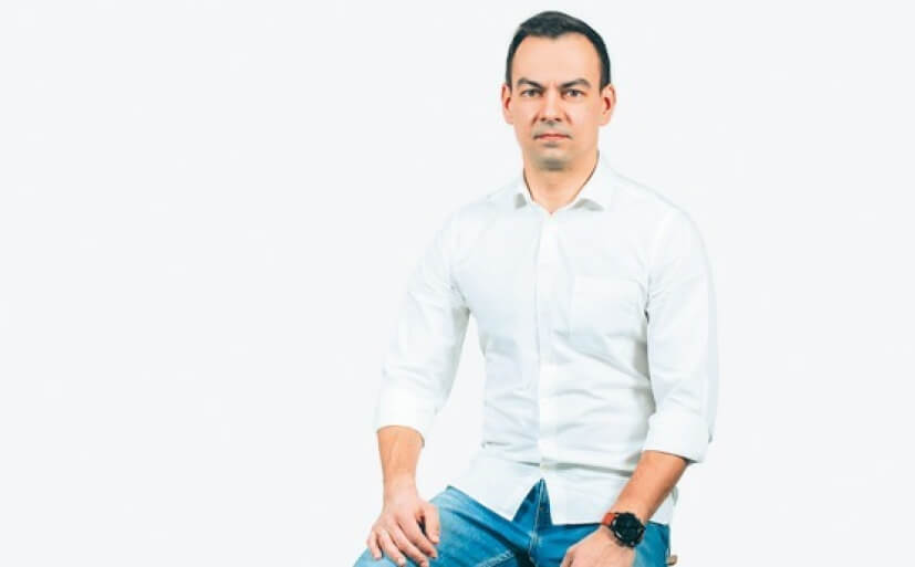<a href="https://expert-ural.com/archive/nomer-1-897/zhizn-vo-vlasti-algoritmov.html" target="_blank">
                <p>Жизнь во власти алгоритмов</p>
            </a>