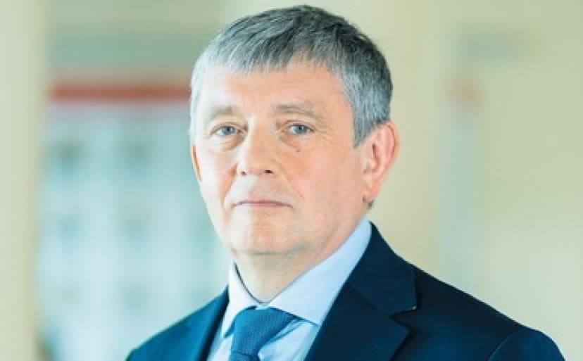 <a href="https://expert-ural.com/archive/nomer-12-896/urfu-gotovitsya-k-tehnologicheskoy-perezagruzke.html" target="_blank">
                <p>УрФУ готовится к технологической перезагрузке</p>
            </a>