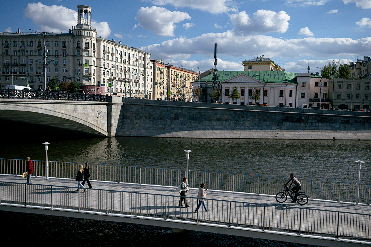 Столица наводит мосты