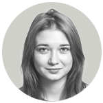 Анна Захарова