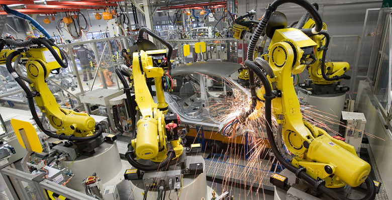 Минпромторг сообщил об отсрочке разработки единой модульной платформы в автопроме