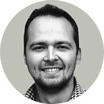 Олег Кузьмичев