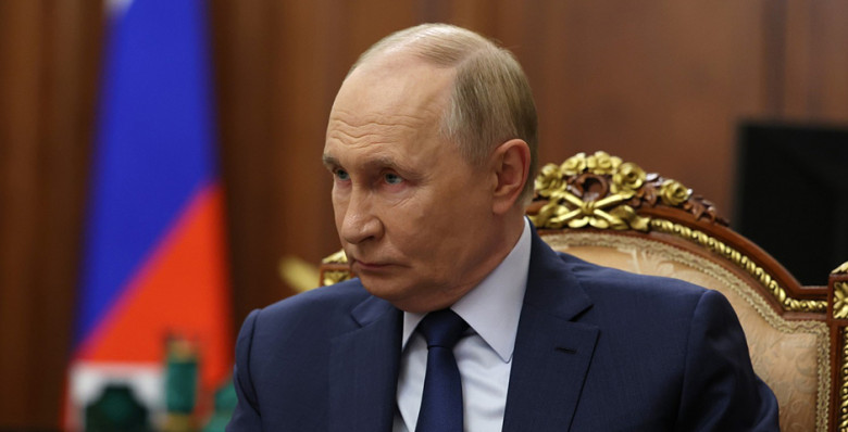 Владимир Путин передал «дочки» Rockwool и CanPack под временное управление