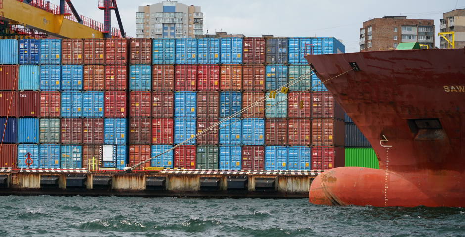 Минтранс ожидает рекордного грузооборота морских портов по итогам 2023 г.