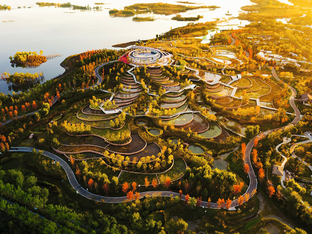 Ландшафтный парк с&nbsp;водно-болотными угодьями The Handan Wastewater Purification Terraces, Китай