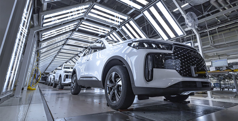 Tenet не выезжает с конвейера