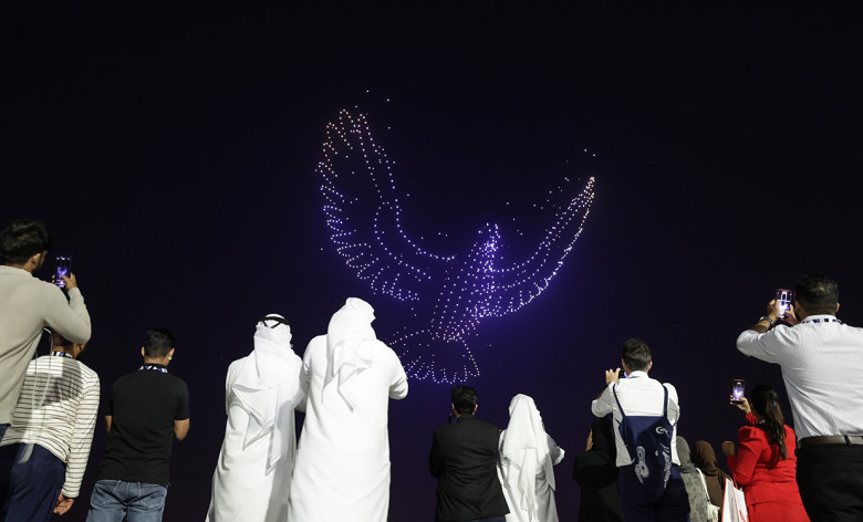 Вечерняя программа выставки не могла пройти без шоу дронов