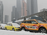 В России вступил в силу закон о локализации автомобилей для такси