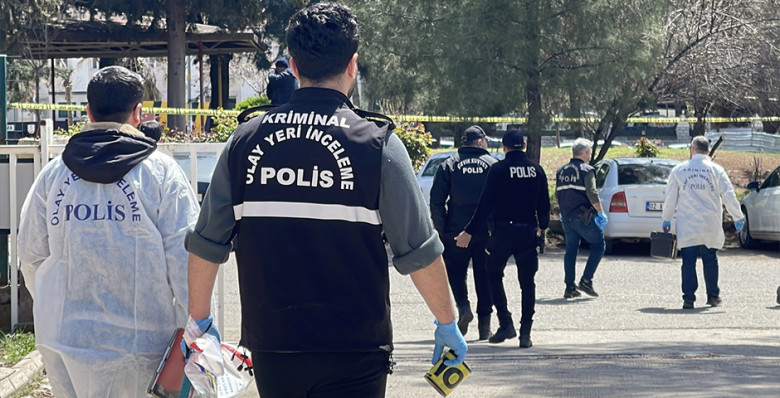 Четыре человека погибли при стрельбе в школе в турецком Кахраманмараше