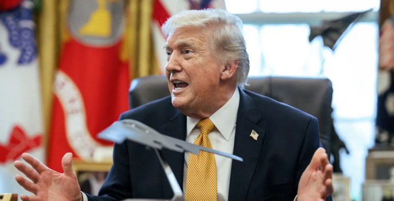 Дональд Трамп дал Ирану 48 часов на снятие блокады с Ормузского пролива