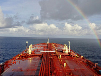 США снова разрешили покупать загруженную на танкеры российскую нефть