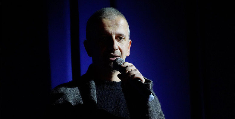 Константин Богомолов попросил отменить его назначение в Школу-студию МХАТ