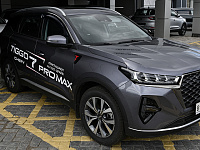 Продажи новых авто в России за десять месяцев сократились почти на четверть