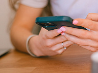 Греция запретит соцсети для детей младше 15 лет