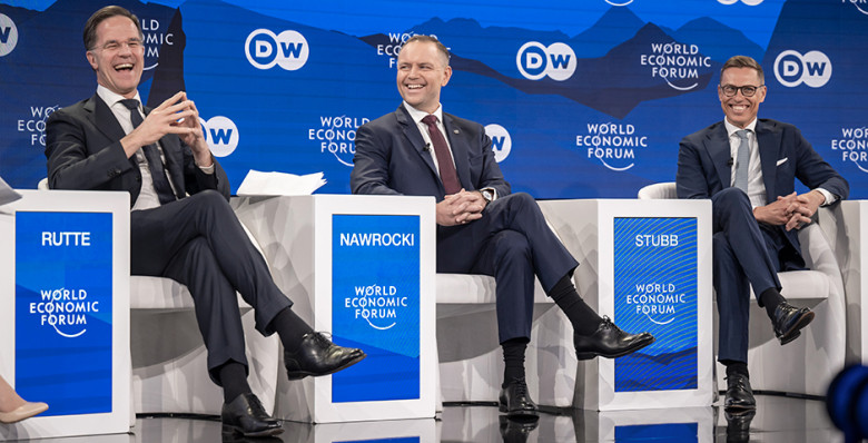 Европа играет в полузащите