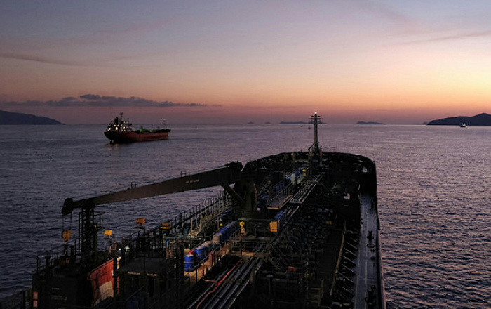 Минимум 250 человек пропали после крушения судна близ Бангладеш