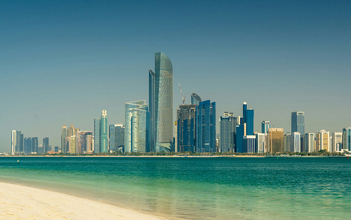 В Абу-Даби более 40 человек арестовали за съемку и публикацию видео атак