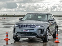Jaguar Land Rover возобновил поставки автомобилей в США
