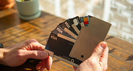Банк России пообещал установить разумный срок для замены Visa и Mastercard