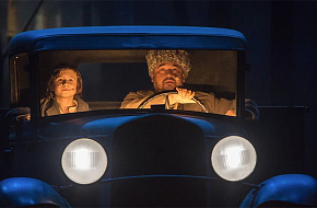 Шоу-бизнес ищет себя под рампой