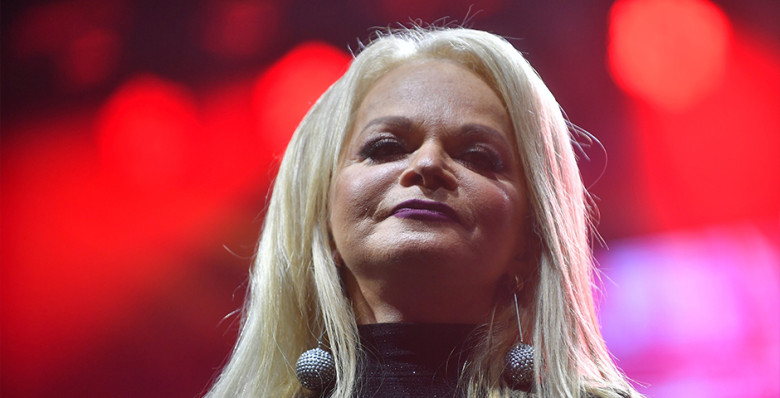 Адвокат рассказала о просьбе Ларисы Долиной пожить в спорной квартире