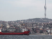 У берегов Стамбула столкнулись два нефтяных танкера