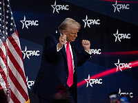 Дональд Трамп вернулся в TikTok и объявил о спасении платформы