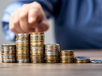 Глава МВФ: инфляция серьезно замедлилась, но проблемы остались