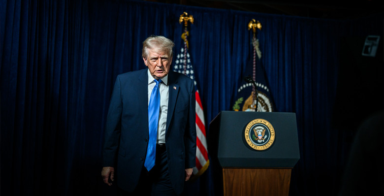 Суд отклонил иск Дональда Трампа на $10 млрд к WSJ 