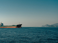 Кувейт объявил форс-мажор по поставкам нефти из-за блокады Ормузского пролива