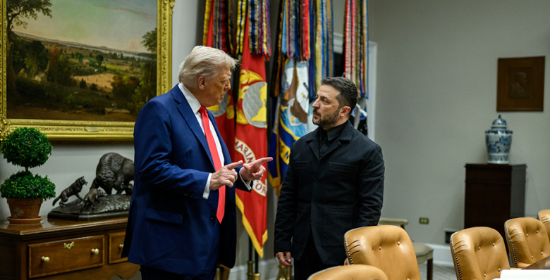 Дональд Трамп: США больше не тратят деньги на Украину