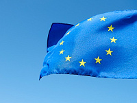 ЕС ввел санкции против восьми россиян