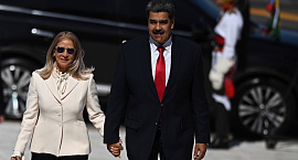 США предъявили обвинения Николасу Мадуро и его жене