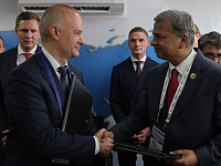 ОАК и HAL подписали договор о совместном производстве SJ-100 в Индии