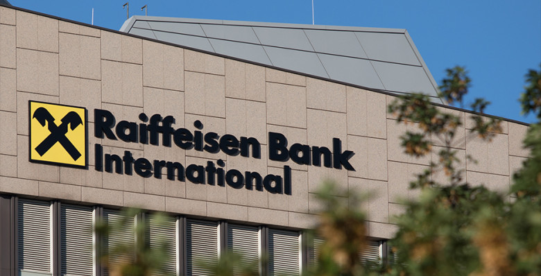 Райффайзенбанк создаст резервы на 339 млн евро по еще одному иску «Расперии»