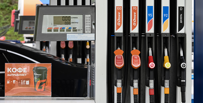 Александр Новак призвал не допустить роста цен на АЗС