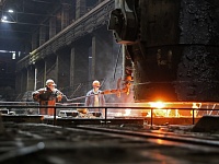 Bloomberg: из-за новых санкций против РФ увеличатся поставки российского металла в Китай