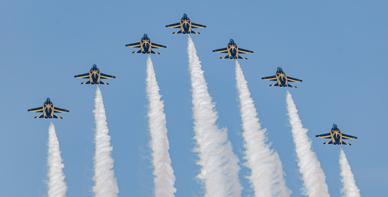 Только в полетах живут самолеты. Dubai Airshow-2025