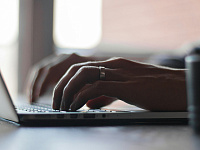 Forbes: ученым и силовикам разрешат искать экстремистские материалы в интернете