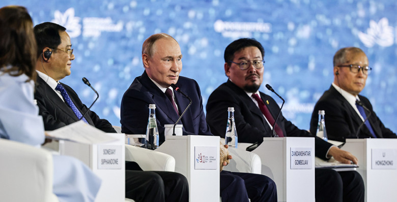 Владимир Путин: мир ближайших десятилетий будет многополярным