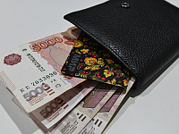 В августе медианная предлагаемая зарплата в России выросла на 9%