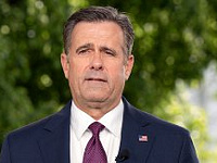 NYT узнала о встрече главы ЦРУ с временным президентом Венесуэлы