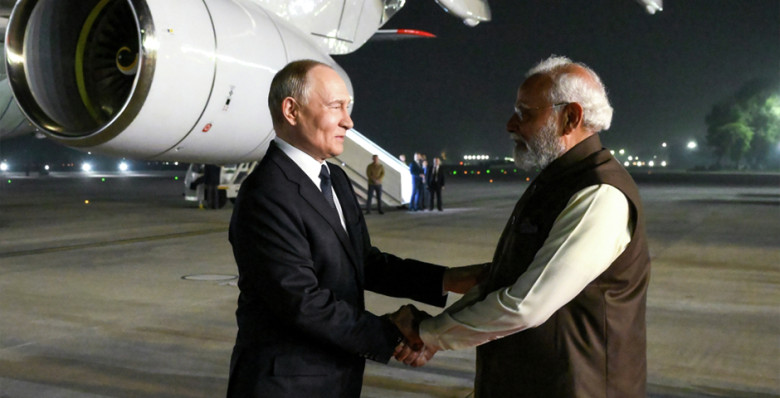 Владимир Путин рассказал о «ритмичной» торговле нефтью с Индией