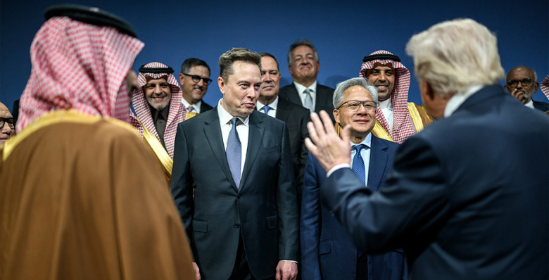 Илон Маск возглавил рейтинг богатейших людей мира по версии Forbes