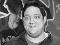 Актер Роман Попов умер в возрасте 40 лет