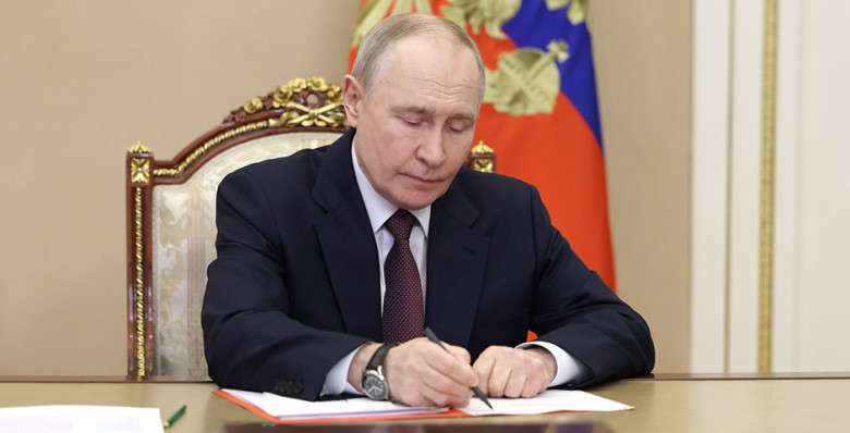 Владимир Путин создал комиссию по развитию ИИ